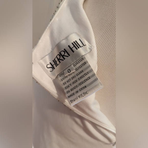 Sherri Hill cocktail size 0 black and white polka dot with custom red bow - Picture 2 of 4